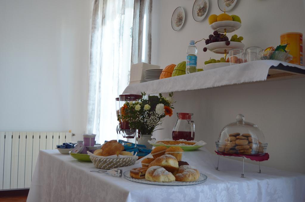 Bed and Breakfast Il Corso Novara Exteriér fotografie